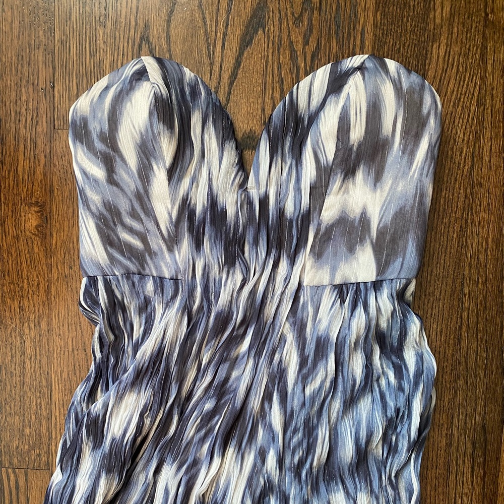 Kimchi Blue - long strapless dress